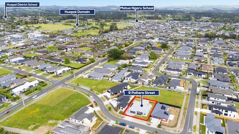 9 Paihere Street, Huapai, Kumeū - Carousel 1