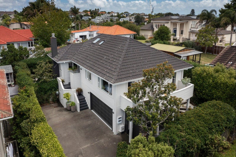 77 Vale Road, St Heliers, Auckland - Carousel 1