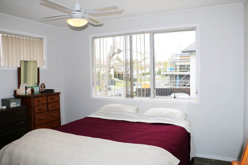 59 The Avenue, Lynfield, Auckland - Carousel 2