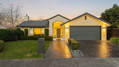 1 Amamoor Street, Northwood, Christchurch - Carousel 1