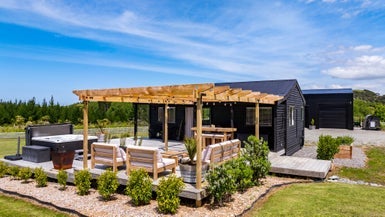 23 Pine Valley Glade, Kaiwaka - Carousel 1