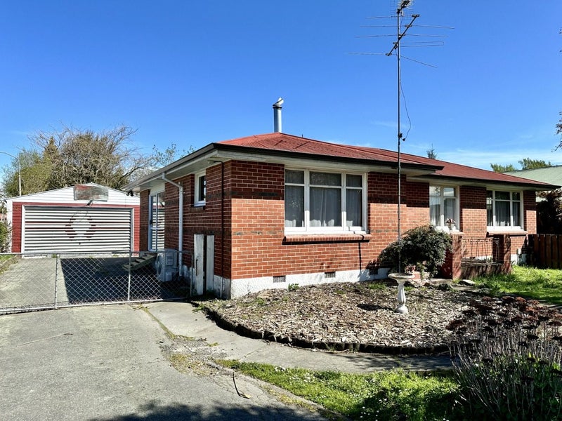 1 Woods Street, Allenton, Ashburton - Carousel 2
