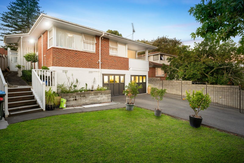 10 Richard Farrell Avenue, Remuera, Auckland - Carousel 1