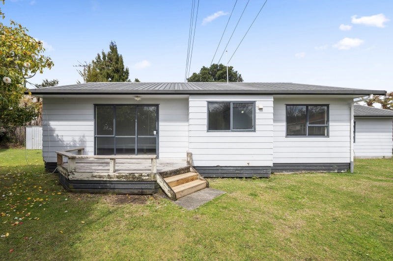 8B Bell Road, Western Heights, Rotorua - Carousel 2