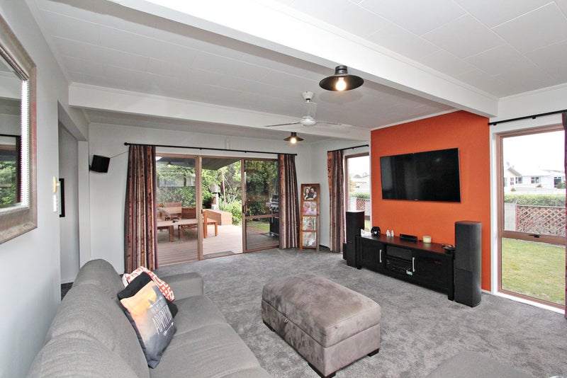 29 Freyberg Avenue, Tamatea, Napier - Carousel 2