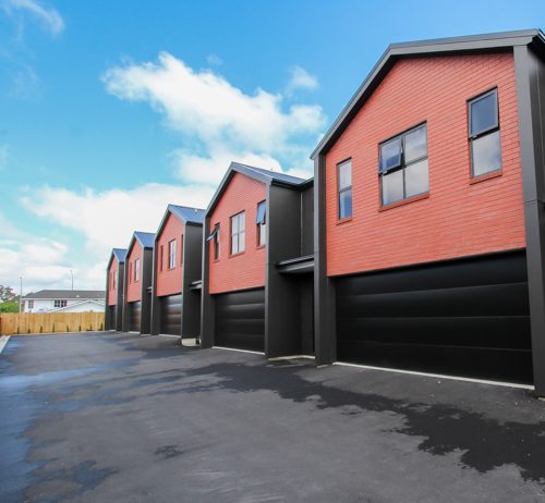 4/3 Charlemont Street, Whitiora, Hamilton - Carousel 1