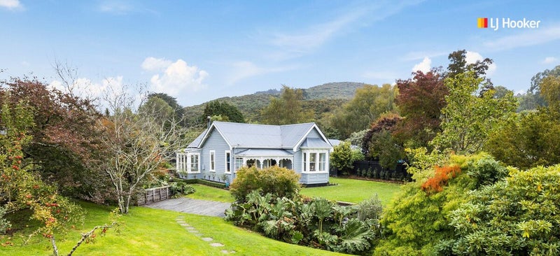 10 Bacon Street, Broad Bay, Dunedin - Carousel 1
