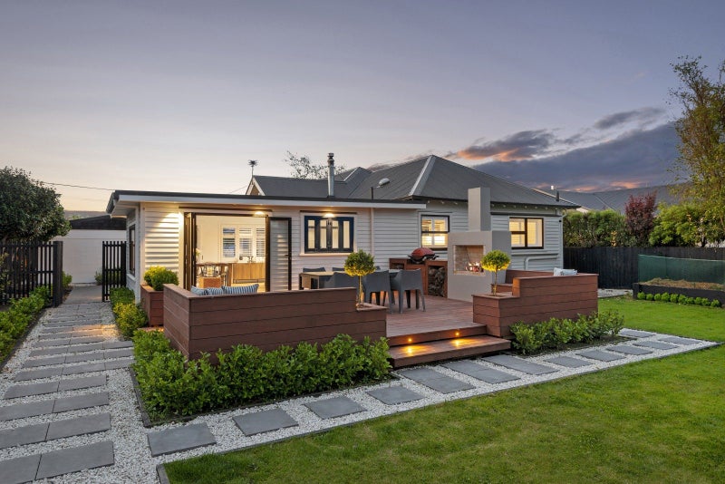 136 Weston Road, St Albans, Christchurch - Carousel 1