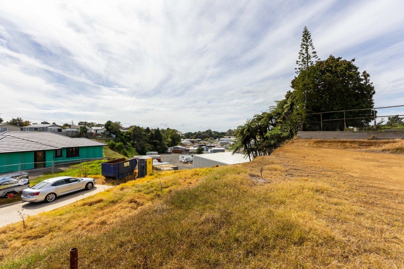 7 Westwill Way, Westown, New Plymouth - Carousel 6