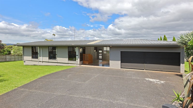 96 Rhinevale Close, Henderson, Auckland - Carousel 2