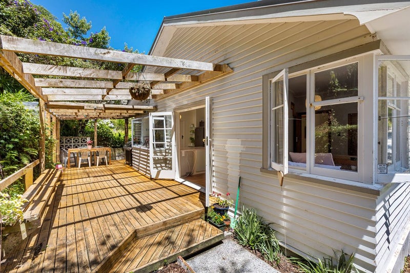 79 Mill Road, Lower Vogeltown, New Plymouth - Carousel 1