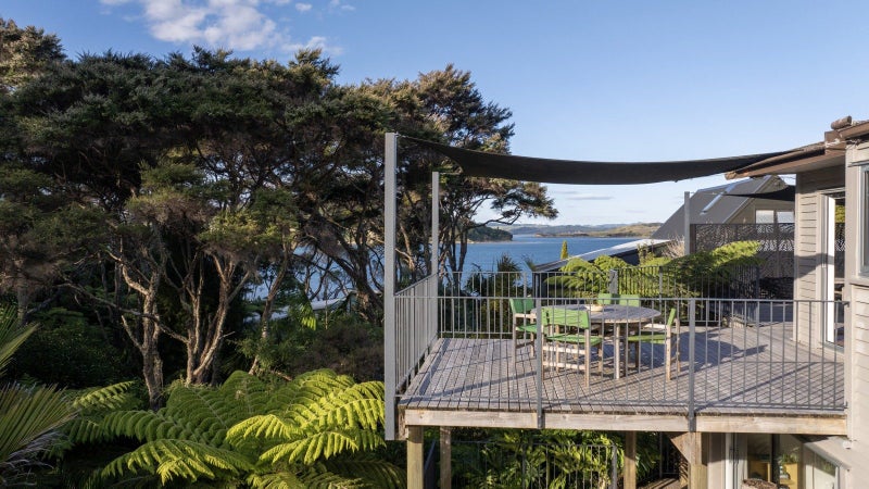 100B Greenslade Road, Raglan, Raglan - Carousel 1