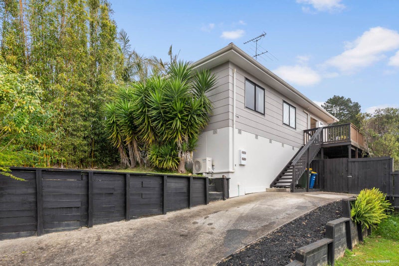 66 Gallony Avenue, Massey, Auckland - Carousel 1