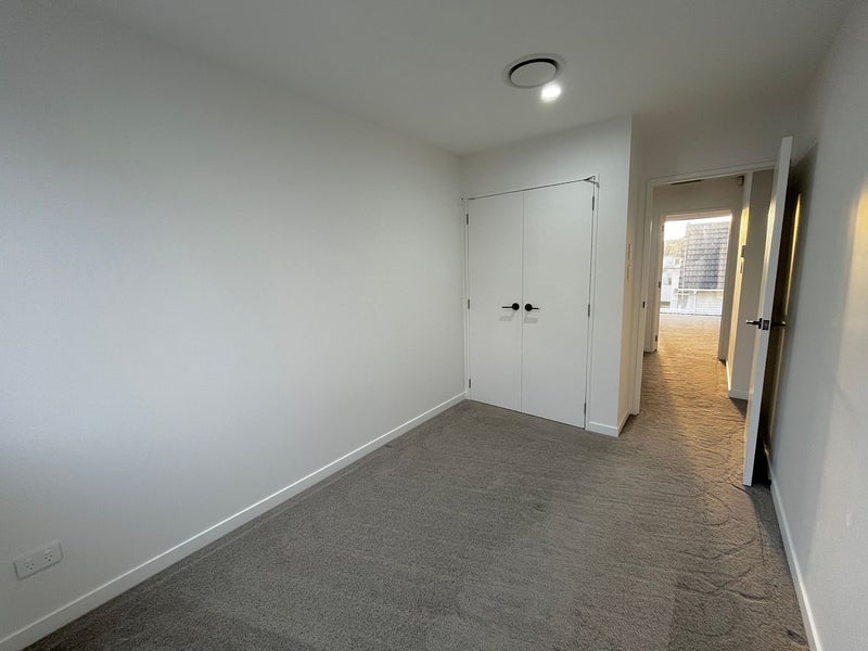 6/12 Tawera Road, Greenlane, Auckland - Carousel 17