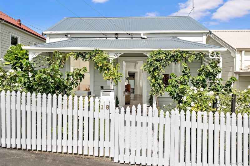 18 Sackville Street, Grey Lynn, Auckland - Carousel 1