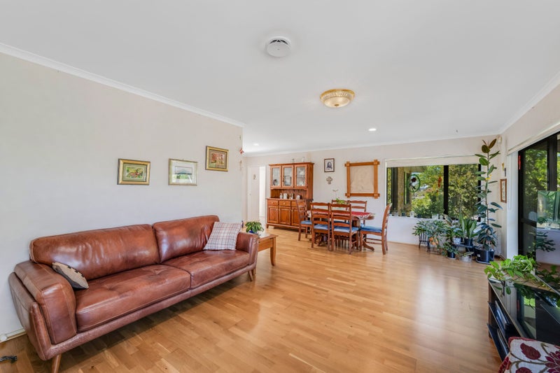 54 Stellata Court, Randwick Park, Auckland - Carousel 2