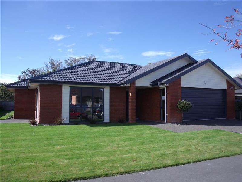 61 Mokihi Gardens, Hillmorton, Christchurch - Carousel 1