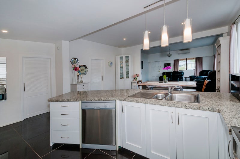 23 Elizabeth Street, Moera, Lower Hutt - Carousel 2