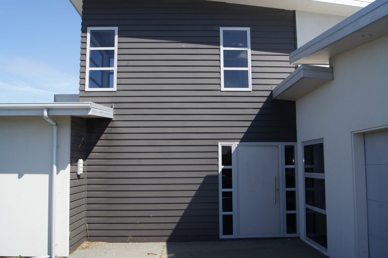 1A Corsican Grove, Parklands, Christchurch - Carousel 2