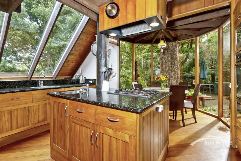 66 Holyoake Place, Chatswood, Auckland - Carousel 2