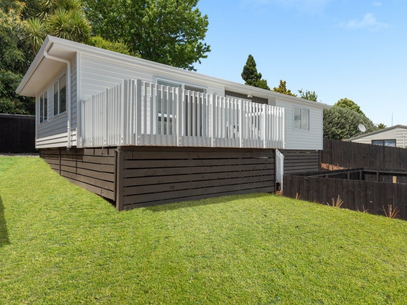 8A HUMBER CRESCENT, Gate Pa, Tauranga - Carousel 2