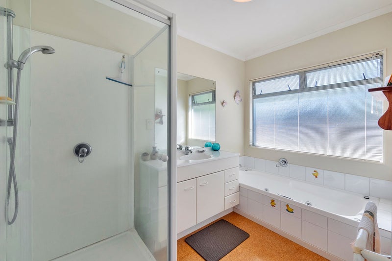 51 Wairere Road, The Gardens, Auckland - Carousel 20