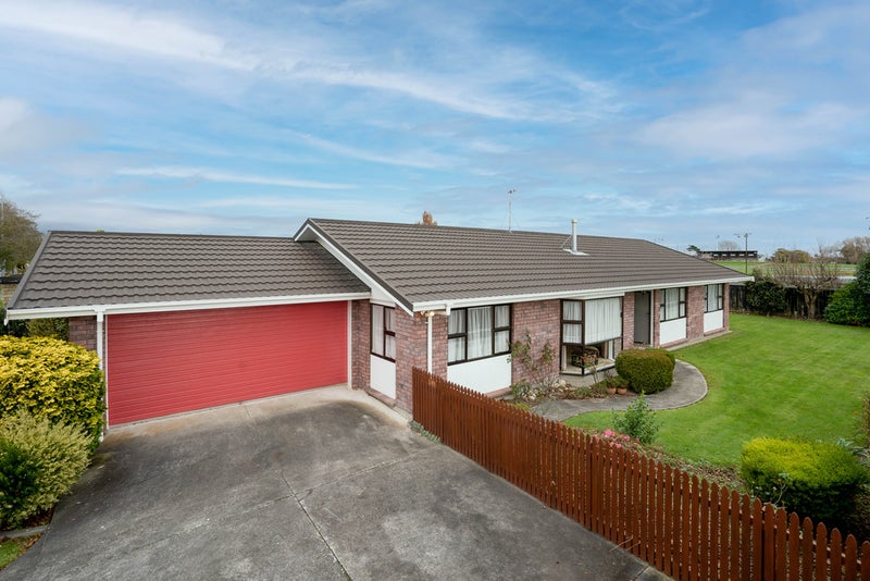 124 Amberley Avenue, Highbury, Palmerston North - Carousel 1