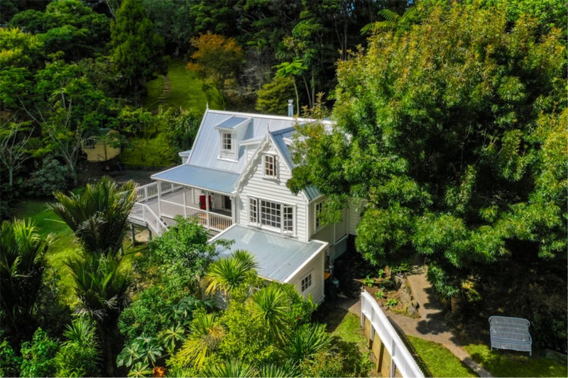 354 Wairere Road, Henderson - Carousel 1