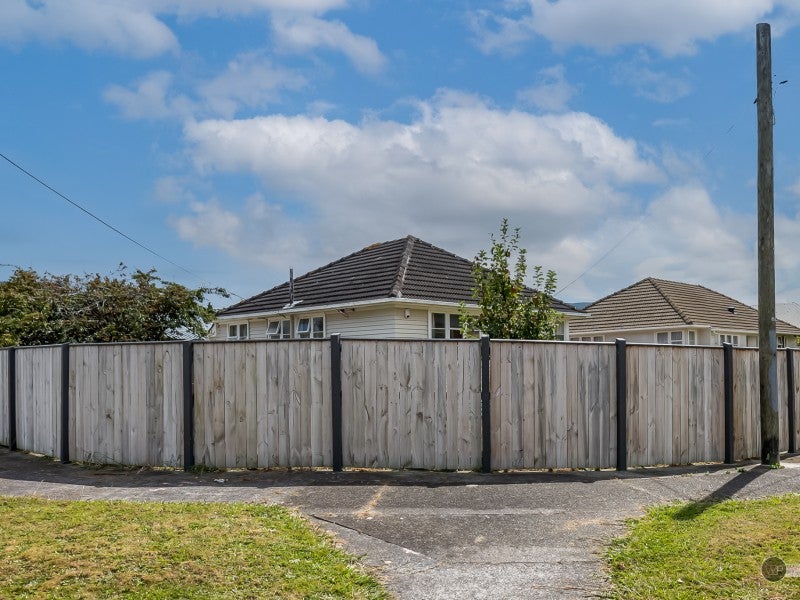 295 Oxford Terrace, Avalon, Lower Hutt - Carousel 2