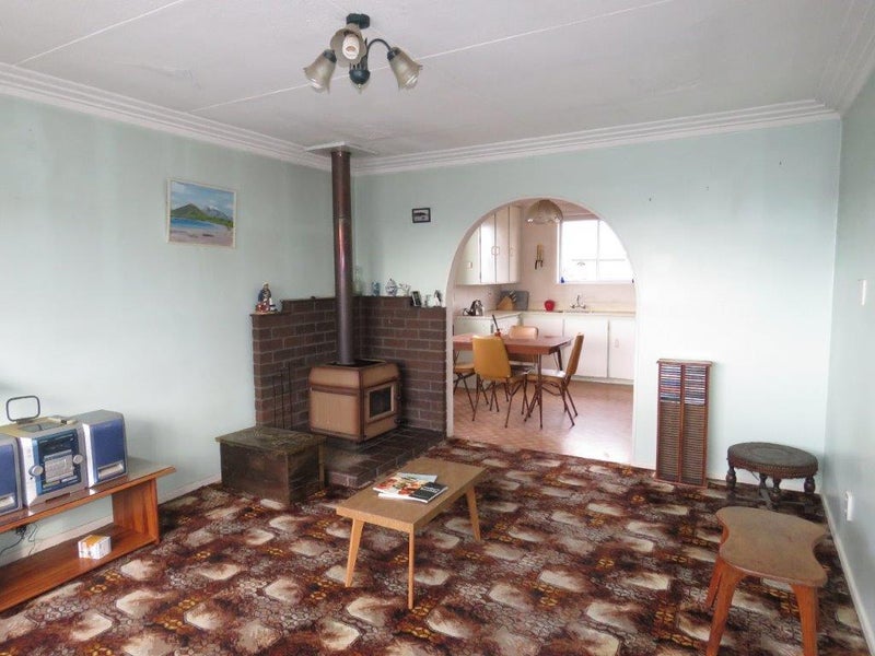 4 Cunningham Street, Grasmere, Invercargill - Carousel 2