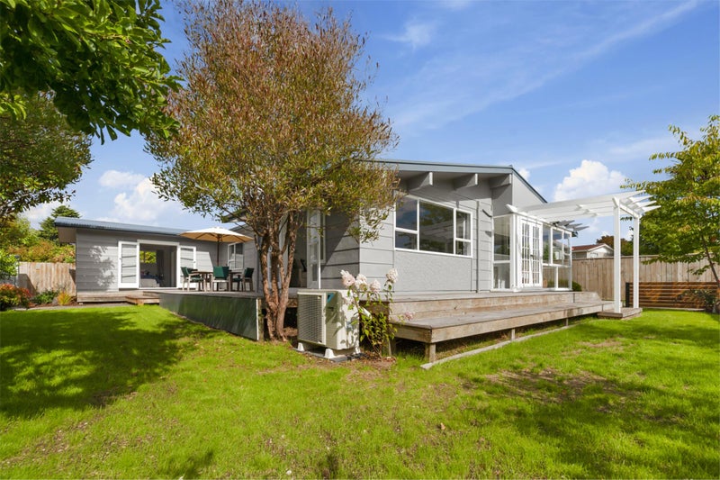 62 Richmond Avenue, Richmond Heights, Taupo - Carousel 1