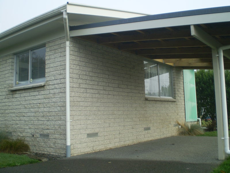 61B Fitzroy Avenue, Fitzroy, Hamilton - Carousel 2