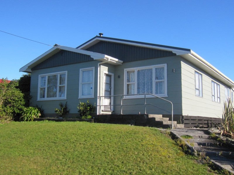 34 Reid Street, Blaketown, Greymouth - Carousel 1