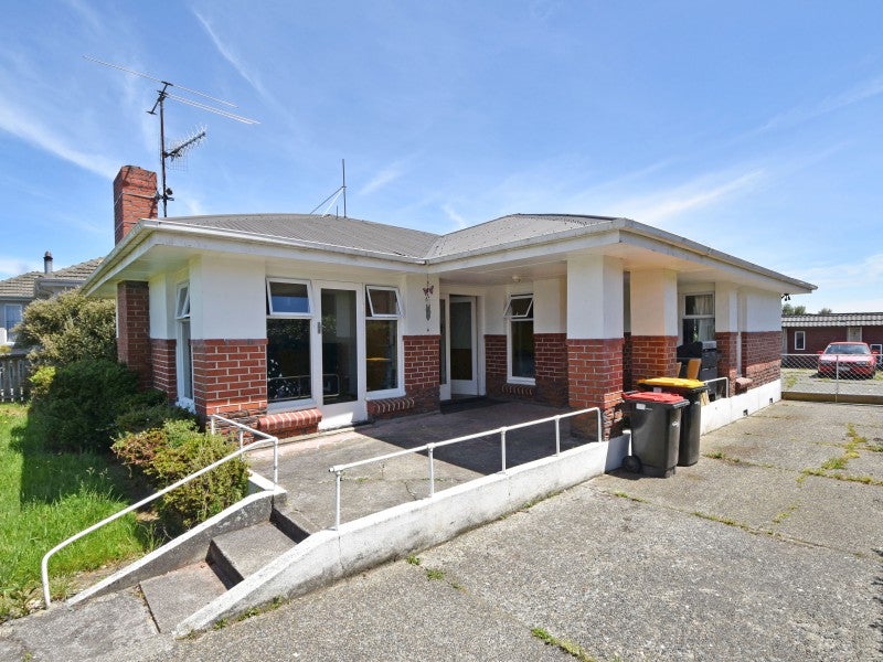 568 Tay Street, Hawthorndale, Invercargill - Carousel 1