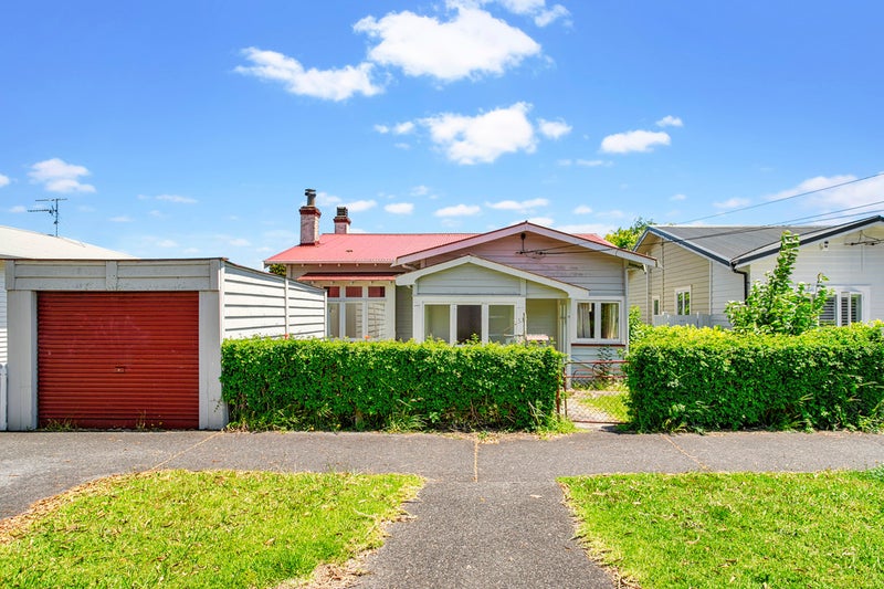 4 Warwick Avenue, Westmere, Auckland - Carousel 2