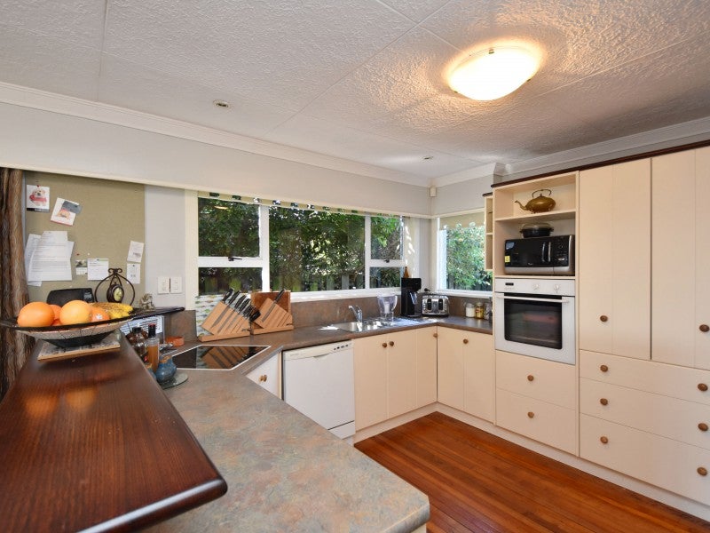 244 Layard Street, Waverley, Invercargill - Carousel 2