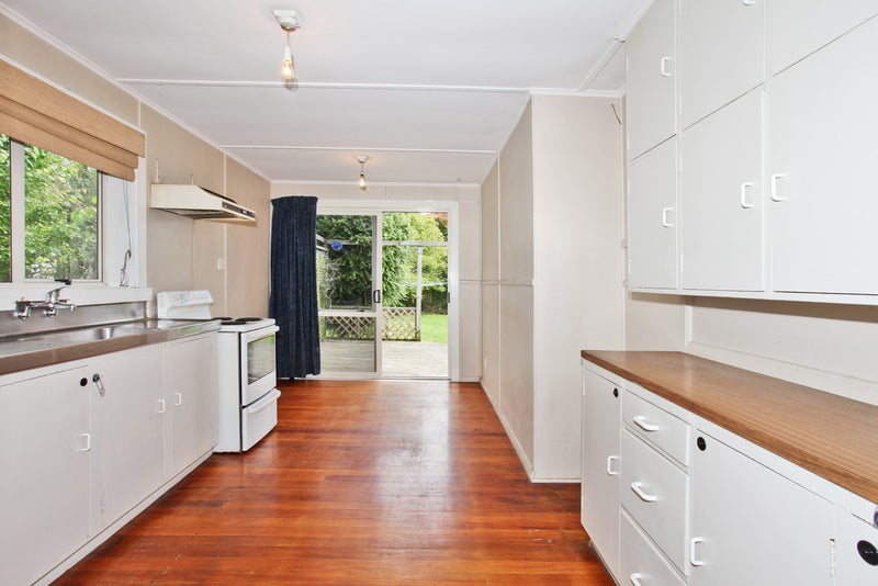 34 Avro Crescent, Hornby, Christchurch - Carousel 2