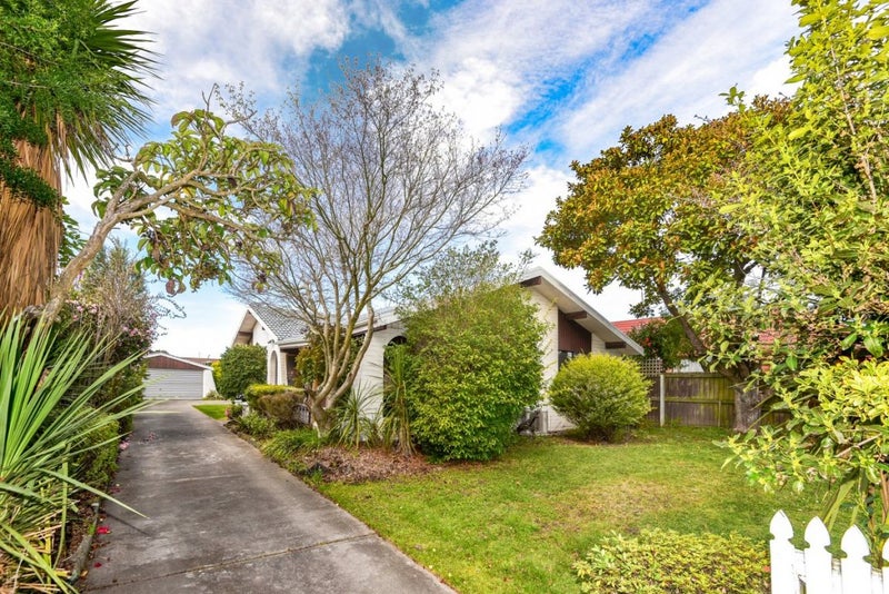 16 Westmont Street, Ilam, Christchurch - Carousel 1