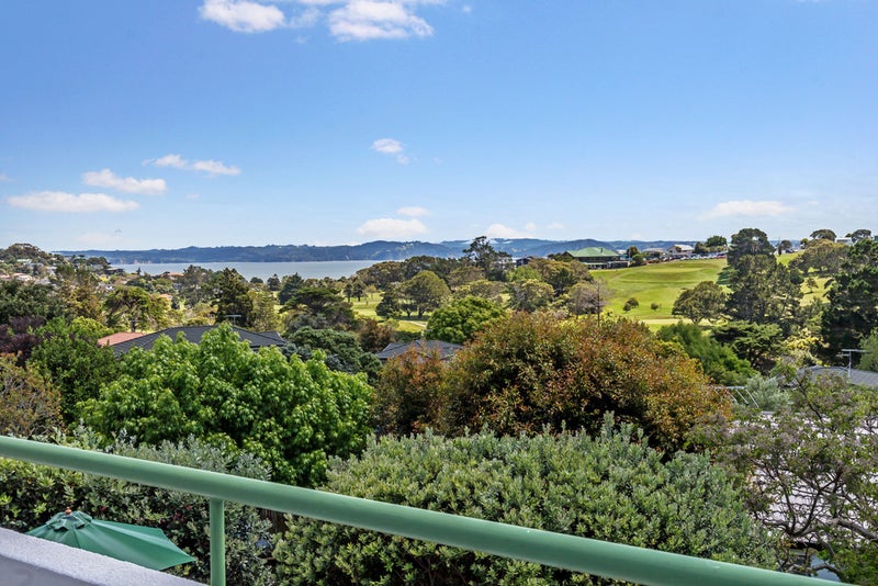 26 Alec Craig Way, Gulf Harbour, Whangaparaoa - Carousel 1