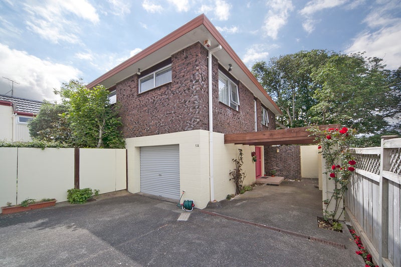 5A Ngatiawa Street, One Tree Hill, Auckland - Carousel 2