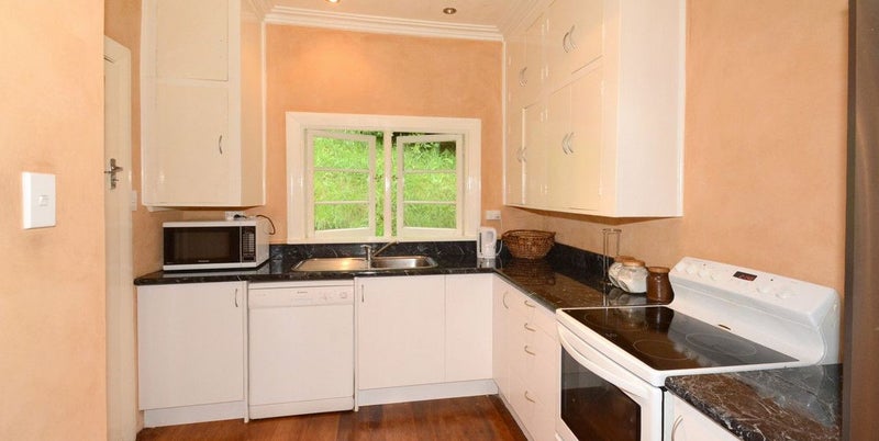 15 Sunbury Street, Andersons Bay, Dunedin - Carousel 2