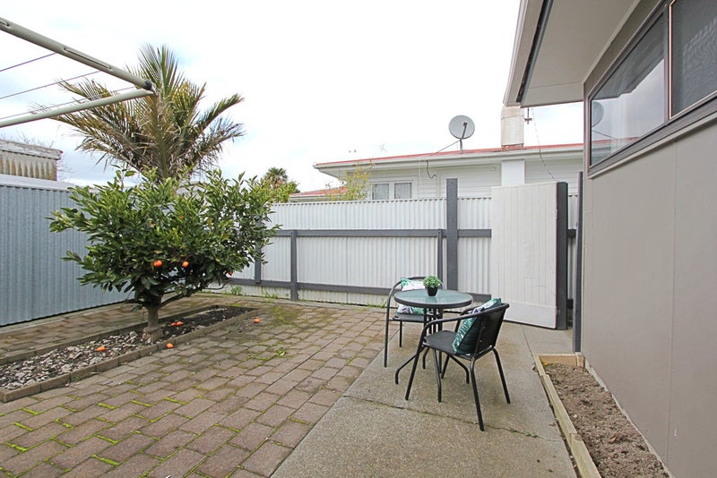 2A Ballance Place, Marewa, Napier - Carousel 12