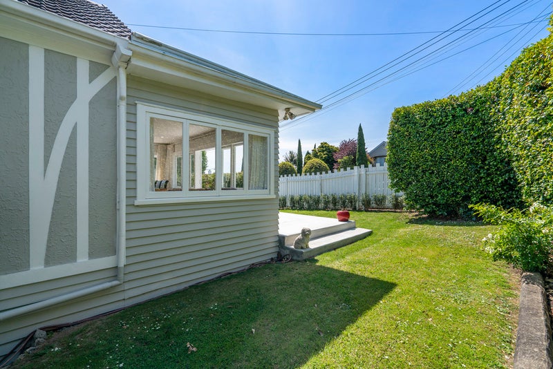 21 Ronaki Road, Mission Bay, Auckland - Carousel 22