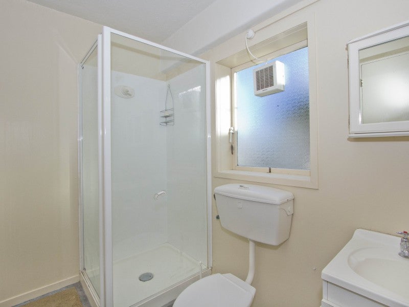 1/25 Britannia Street, Petone, Lower Hutt - Carousel 7