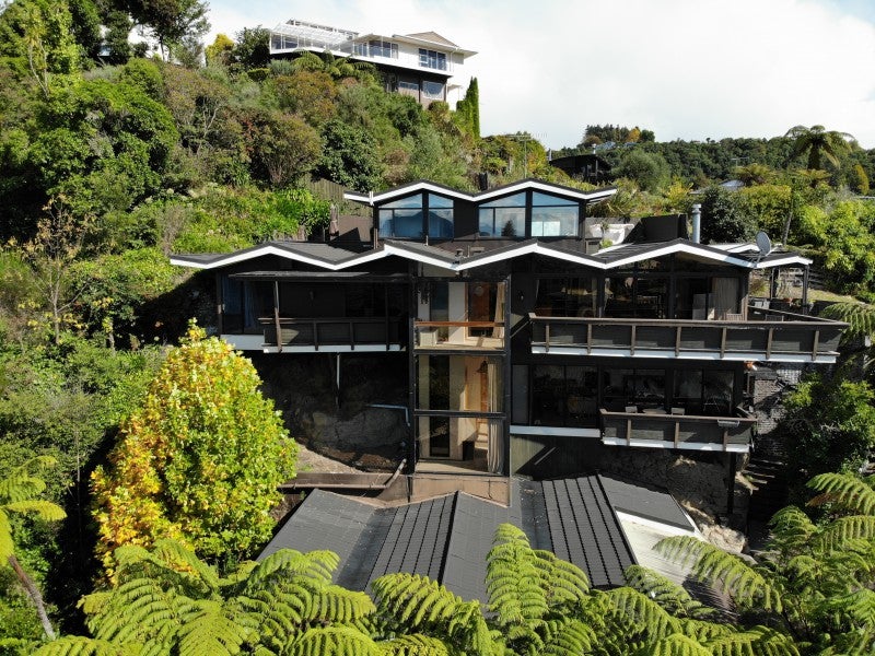 24 Alberta Street, Acacia Bay, Taupo - Carousel 1