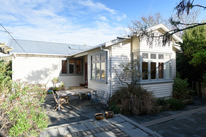 44 Rothsay Road, Ngaio, Wellington - Carousel 1