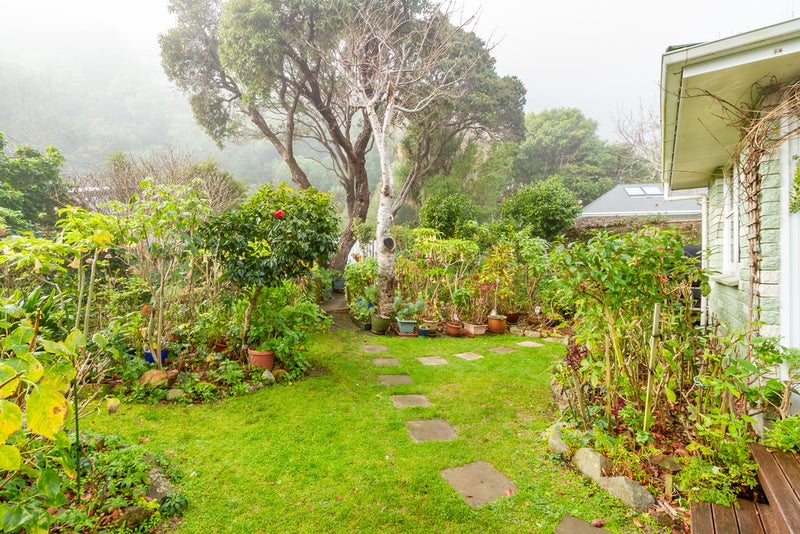 163A Muritai Road, Eastbourne, Lower Hutt - Carousel 20