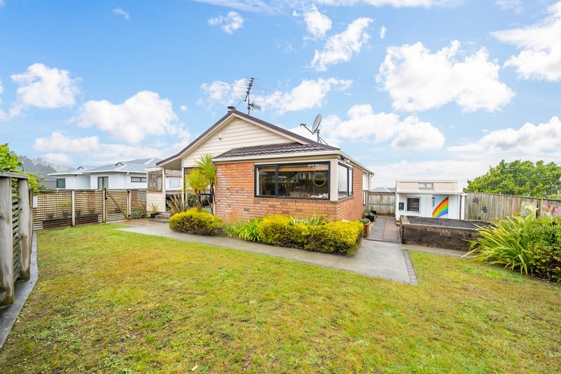165 Tirohanga Road, Tirohanga, Lower Hutt - Carousel 2