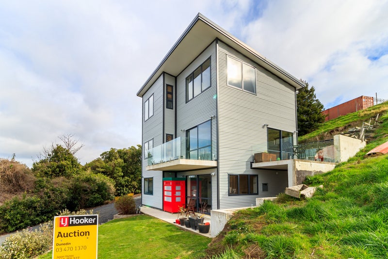 9 Kohu Place, Halfway Bush, Dunedin - Carousel 1