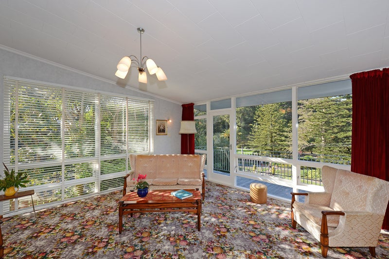 52 Glenmore Street, Northland, Wellington - Carousel 2